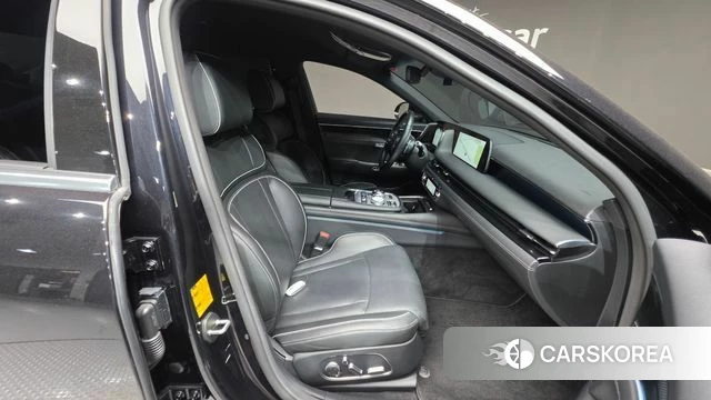 Genesis G90 (RS4) id 4656744 из Кореи 18