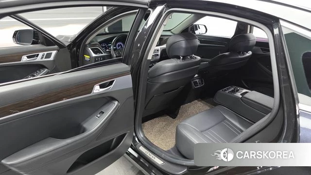 Genesis G80 id 4626515 из Кореи 18