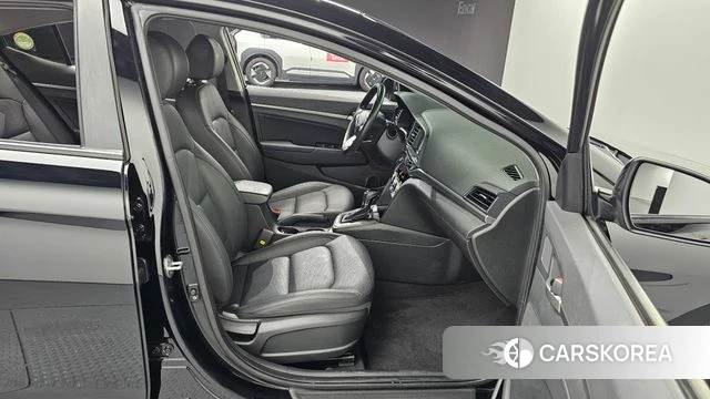 Hyundai The New Avante AD id 4446802 из Кореи 18