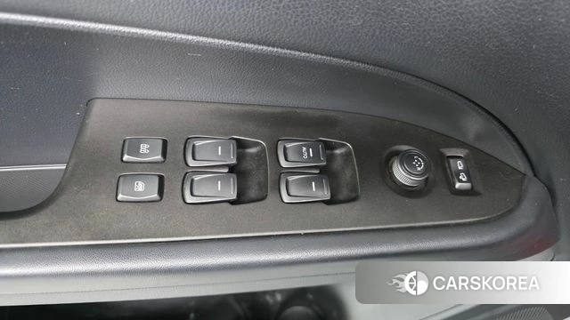 Ssangyong Rexton Sports id 4574157 из Кореи 18