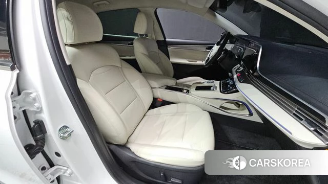 Hyundai The New Grandeur IG Hybrid id 4231424 из Кореи 18