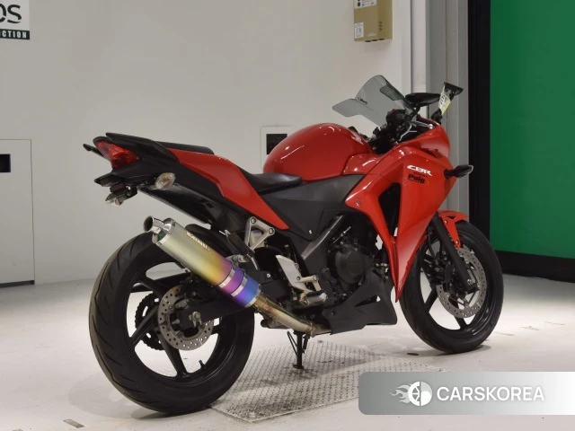 Проданный Honda CBR250R 2013 из Японии, фото 2