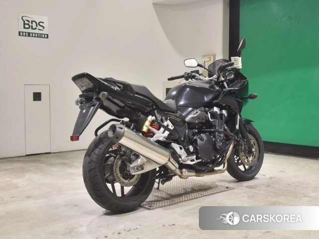 Проданный Honda CB1300SF BOLDOR 2014 из Японии, фото 2