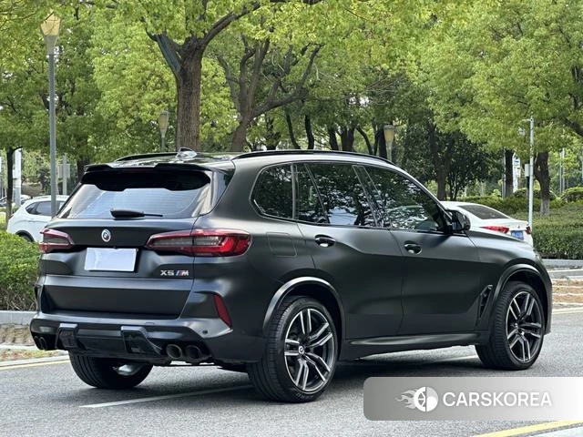 BMW X5 M id 4320742 из Китая 18