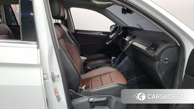 Volkswagen Tiguan Allspace id 4361166 из Кореи 18