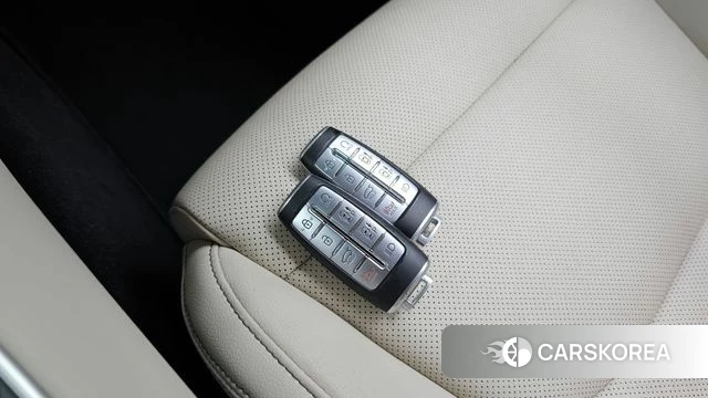 Genesis GV70 id 4688329 из Кореи 18