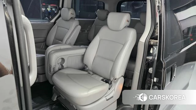 Hyundai The New Grand Starex id 4637506 из Кореи 18