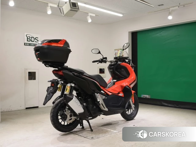 Проданный Honda ADV150 2019 из Японии, фото 2