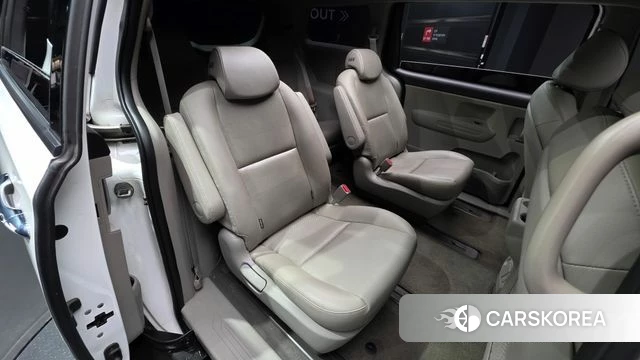 Kia The New Carnival id 4568513 из Кореи 18