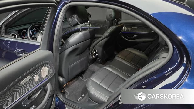 Mercedes-Benz E-Class W213 id 4641996 из Кореи 18