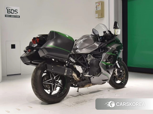 Проданный Kawasaki NINJA H2 SX SE plus 2019 из Японии, фото 2