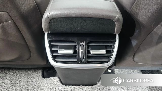 Hyundai The New Grandeur IG Hybrid id 4619704 из Кореи 18