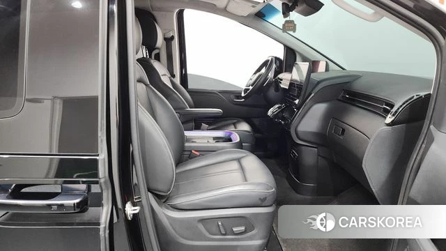 Hyundai Staria id 4468806 из Кореи 18
