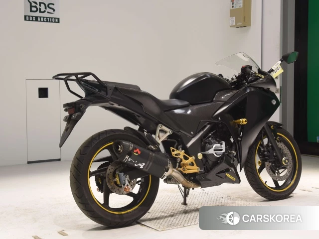 Проданный Honda CBR250R 2013 из Японии