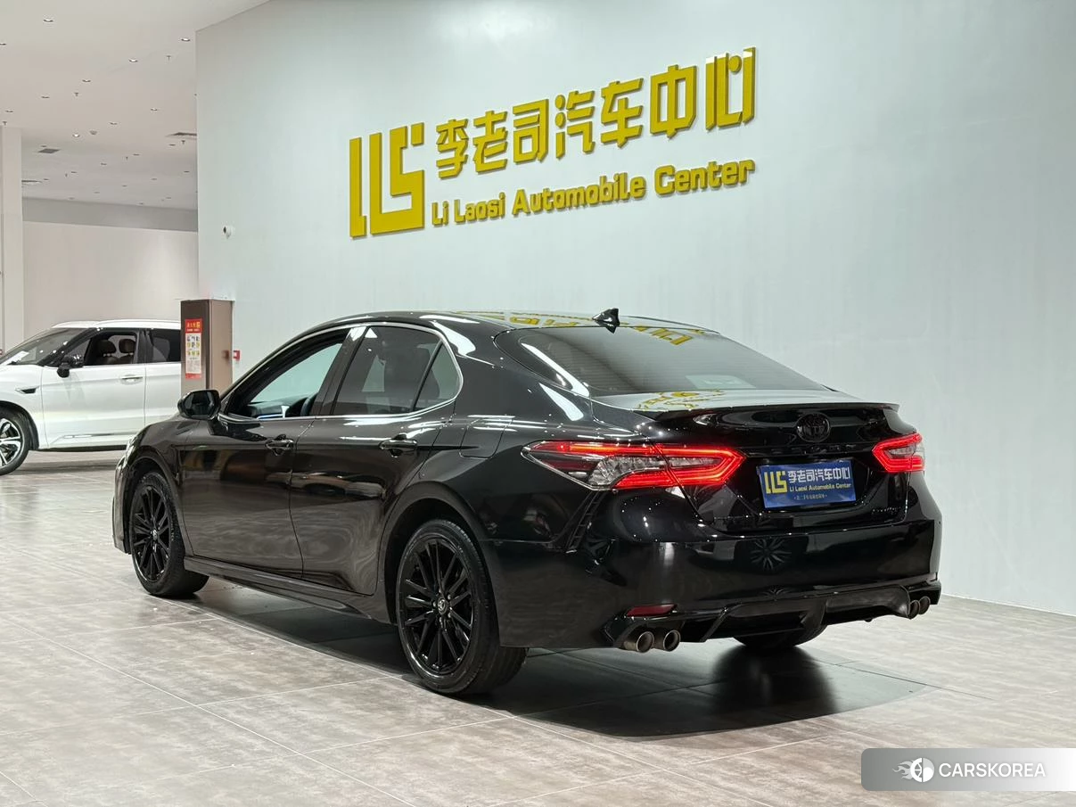 Toyota Camry id 4499069 из Китая 18