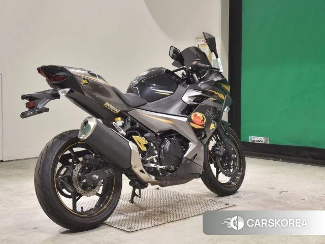 Проданный Kawasaki NINJA 400 2021 из Японии, фото 2