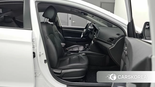 Hyundai The New Avante AD id 4424308 из Кореи 18