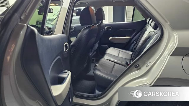 Hyundai Venue id 4232663 из Кореи 18