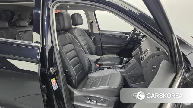 Volkswagen Tiguan Allspace id 4550878 из Кореи 18