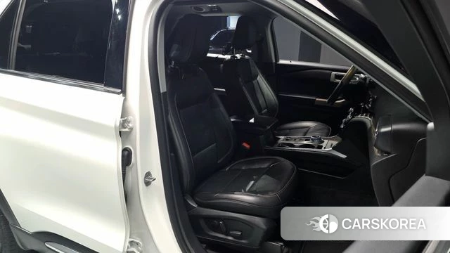 Ford Explorer 6th Generation id 4683128 из Кореи 18