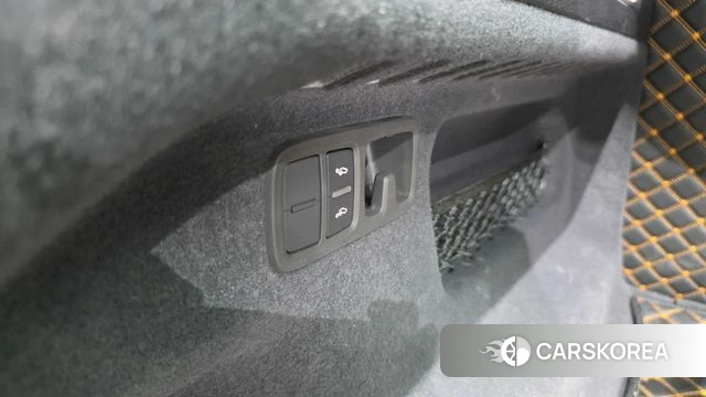 Audi Q8 (4M) id 4608018 из Кореи 18