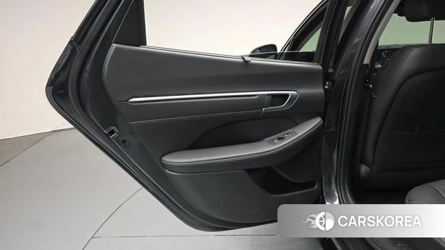 Hyundai Sonata D Edge Hybrid (DN8) id 4893124 из Кореи 18