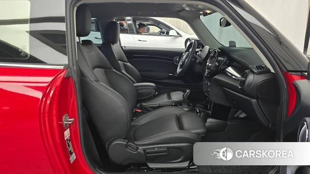 Mini Cooper id 4641030 из Кореи 18