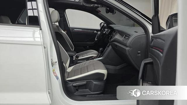 Volkswagen T-Roc id 4361593 из Кореи 18