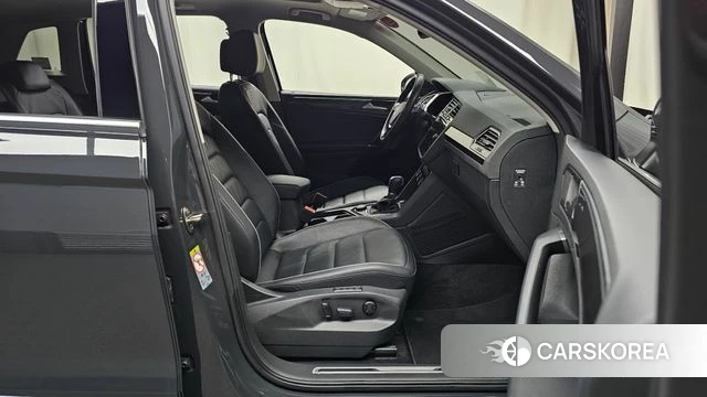 Volkswagen Tiguan second Generation id 4895404 из Кореи 18