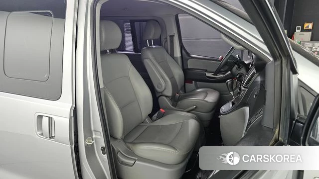 Hyundai The New Grand Starex id 4873344 из Кореи 18