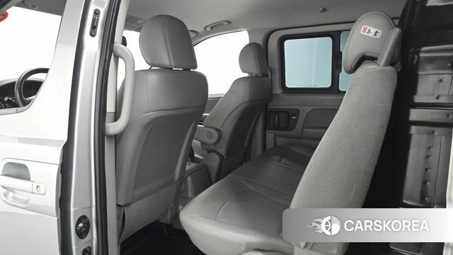 Hyundai The New Grand Starex id 4873334 из Кореи 18