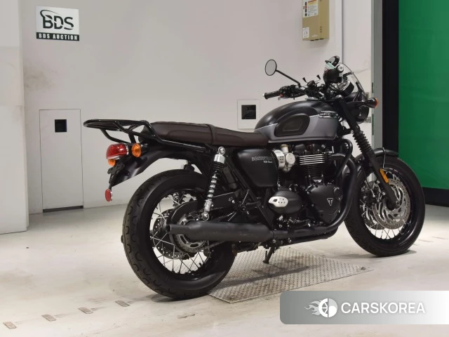 Проданный Triumph BONNEVILLE T120 2022 из Японии, фото 2