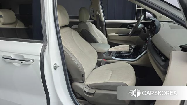 Kia Carnival 4th generation id 4677170 из Кореи 18