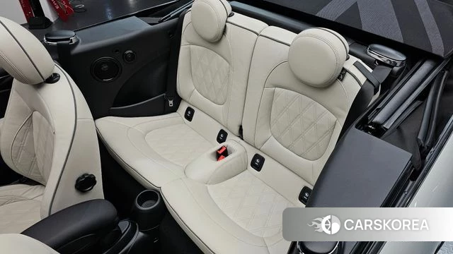 Mini Cooper S Convertible id 4753683 из Кореи 18