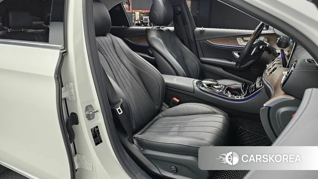 Mercedes-Benz E-Class W213 id 4551996 из Кореи 18