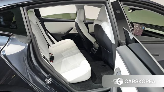 Tesla Model 3 id 4527532 из Кореи 18