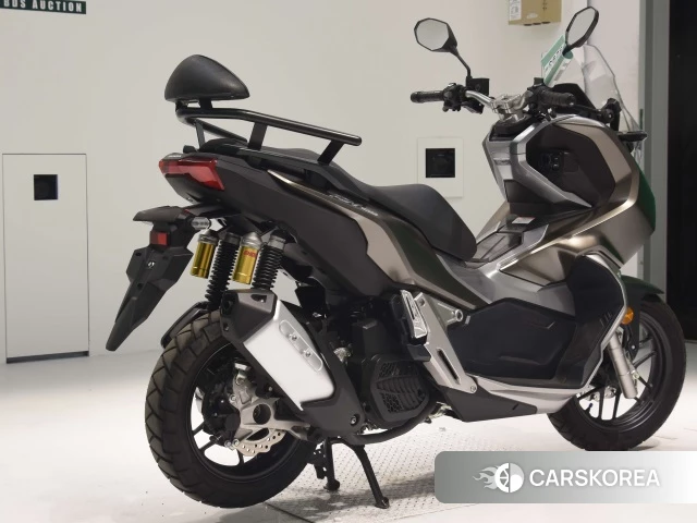 Проданный Honda ADV150 2019 из Японии, фото 2