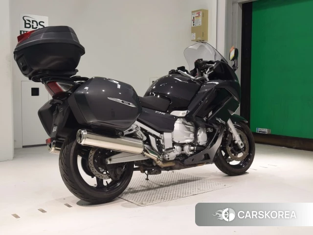Проданный Yamaha FJR 1300 ABS 2015 из Японии