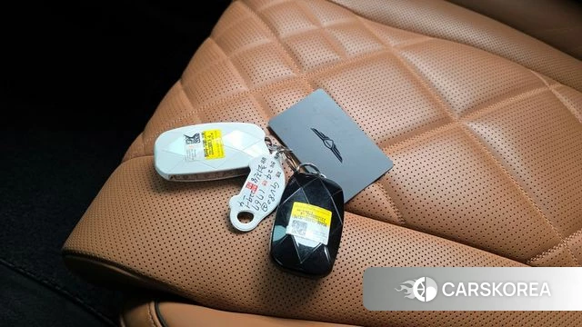 Genesis GV80 id 4342800 из Кореи 18