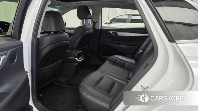 Hyundai The New Grandeur IG Hybrid id 4768843 из Кореи 18