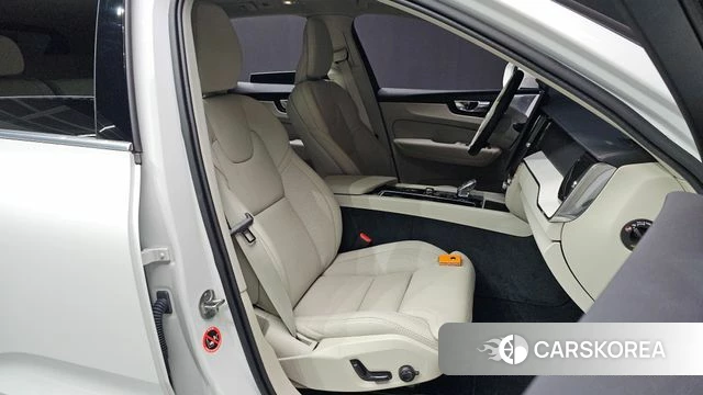 Volvo XC60 second Generation id 4847284 из Кореи 18