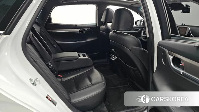 Hyundai The New Grandeur IG id 4555942 из Кореи 18