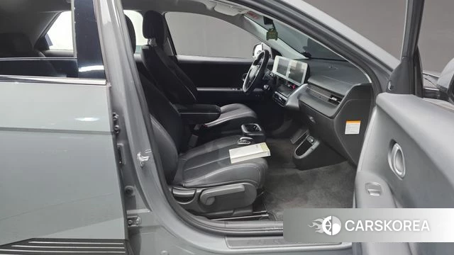 Hyundai Ionic 5 id 4906098 из Кореи 18
