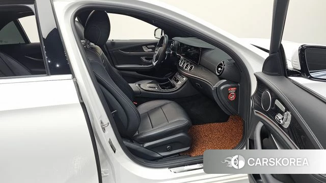 Mercedes-Benz E-Class W213 id 4848954 из Кореи 18