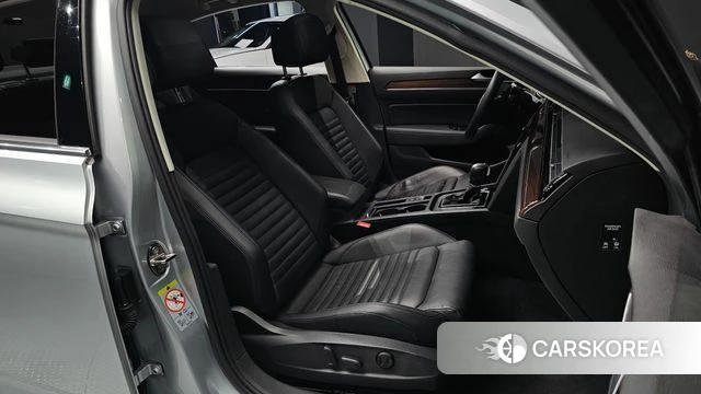 Volkswagen Passat GT (B8) id 4638227 из Кореи 18