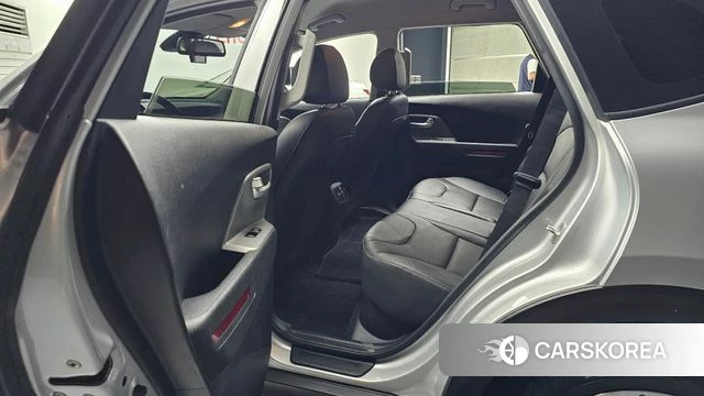 Kia Niro Plus id 4905786 из Кореи 18