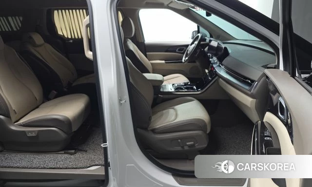 Kia Carnival 4th generation id 4935319 из Кореи 18