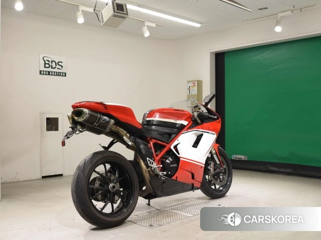 Проданный Ducati 848 EVO CORSE 2012 из Японии, фото 2