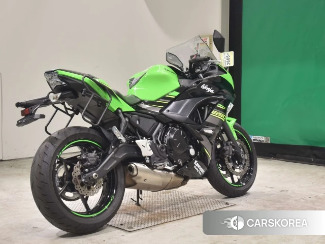 Проданный Kawasaki NINJA 650 ABS 2018 из Японии, фото 2