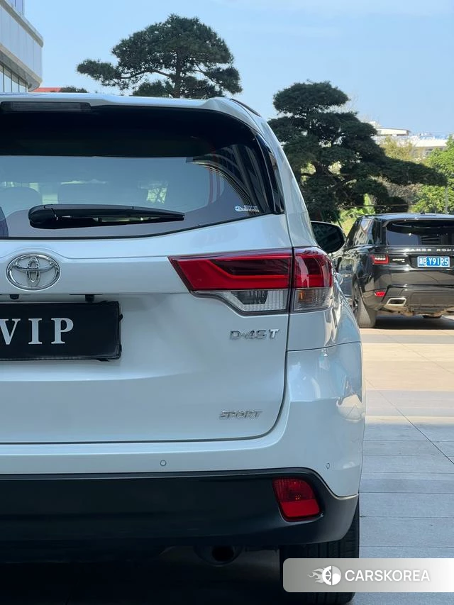 Toyota Highlander id 4262488 из Китая 18